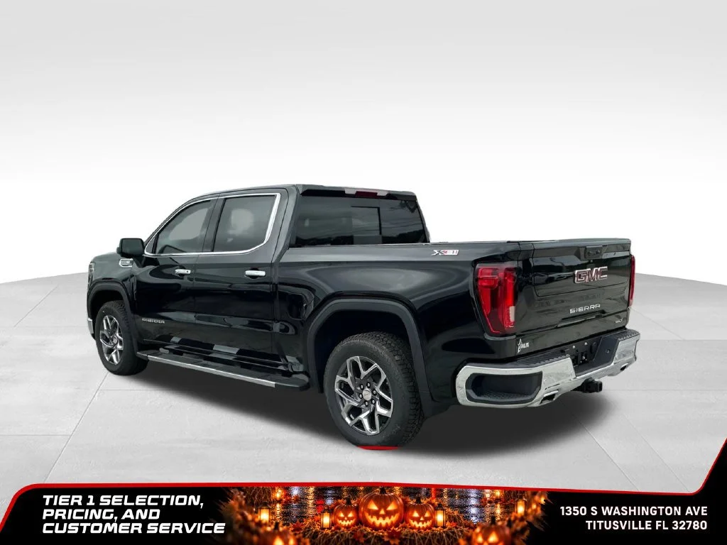New 2026 Onyx Black GMC SLT image 4