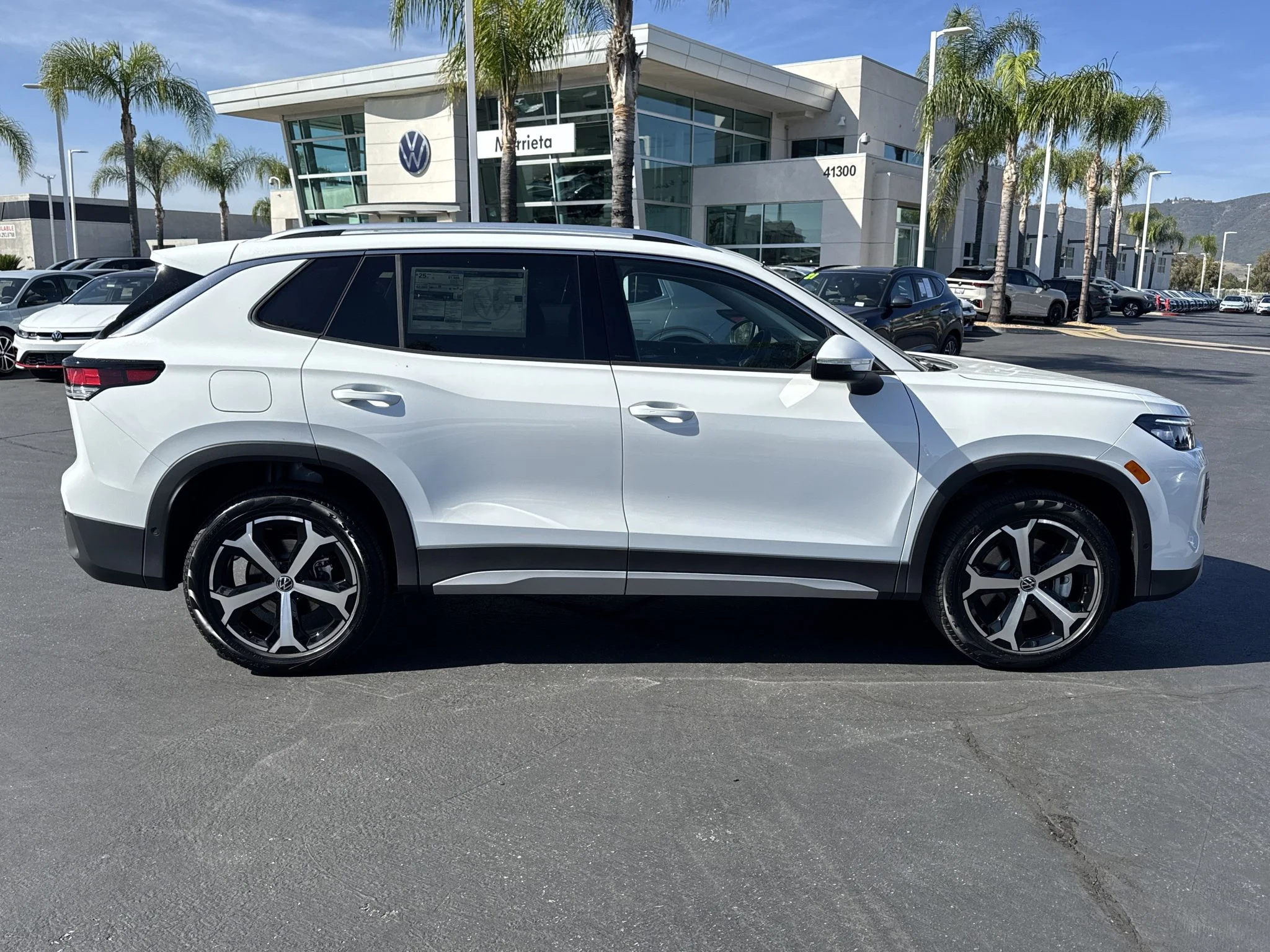 New 2026 Pure White Volkswagen SE image 8