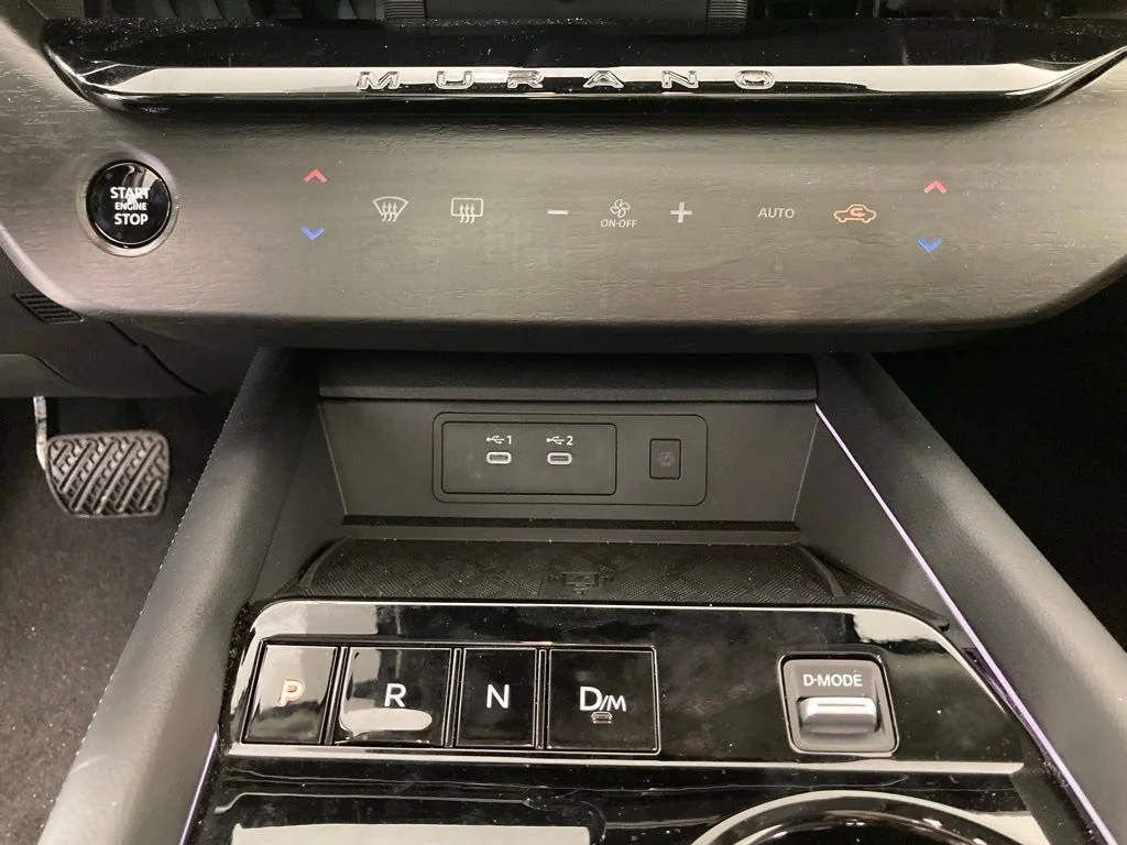Used 2025 Blue Nissan SL image 11