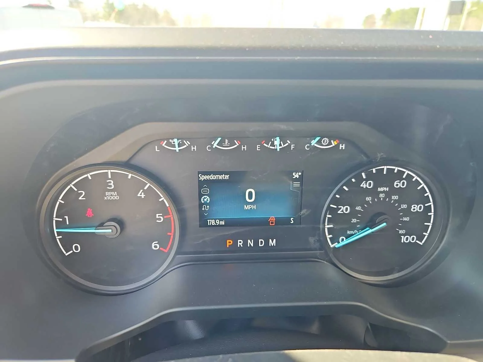 New 2026 Oxford White Ford F-350® XL image 18