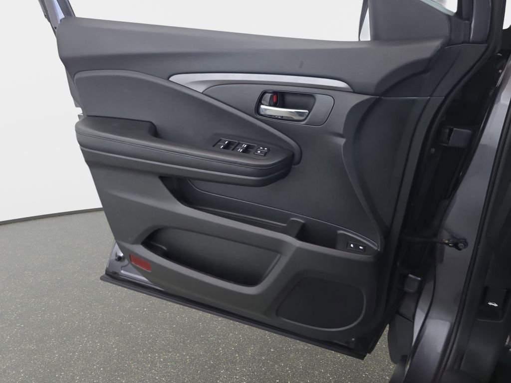 Used 2016 Modern Steel Metallic Honda EX-L image 28