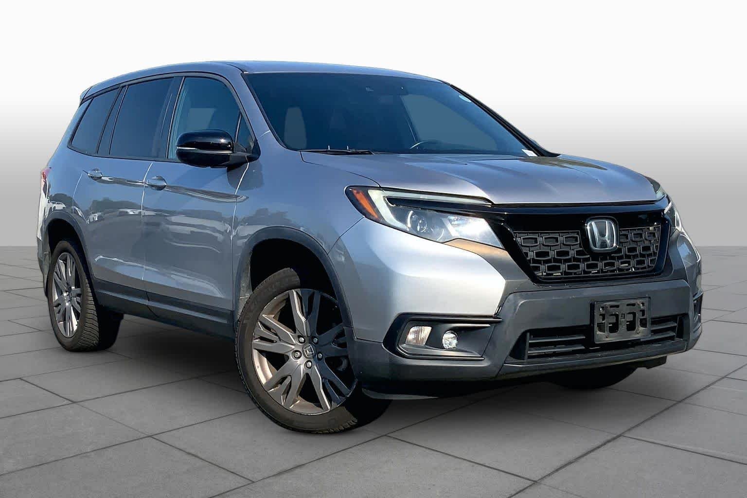 Used 2019 Lunar Silver Metallic Honda EX-L image 3