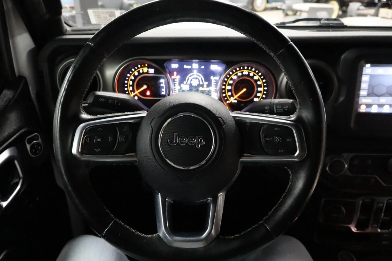 Used 2020 Bright White Clear Coat Jeep Sport S image 13