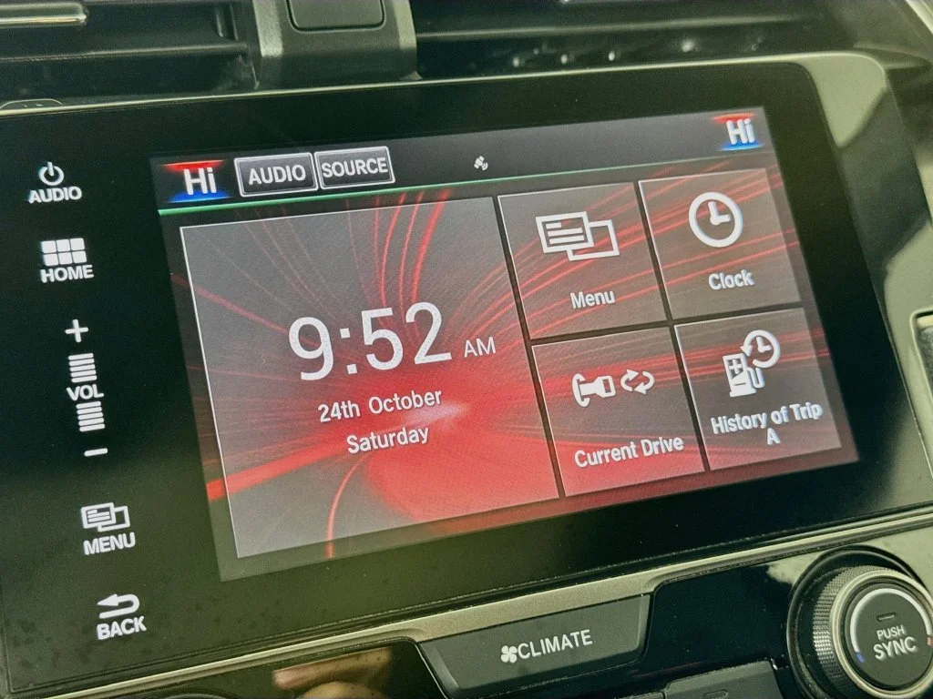 Used 2018 Green Honda Si image 17