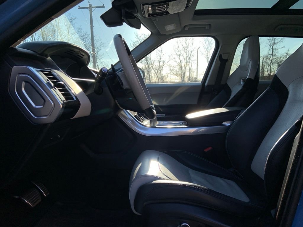Used 2022 Blue Land Rover SVR image 14