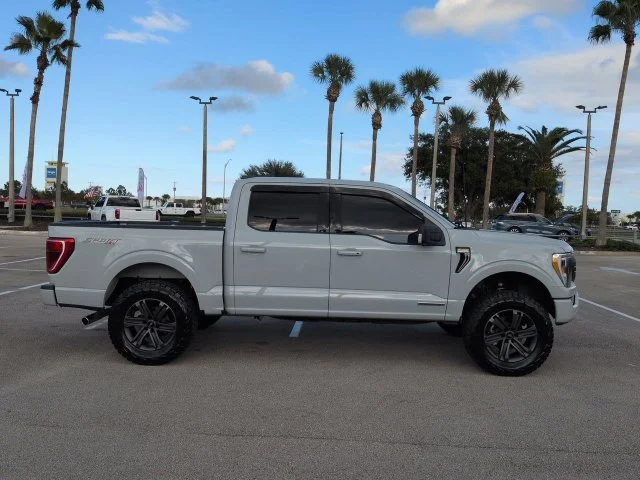 Used 2023 Gray Ford XLT image 3