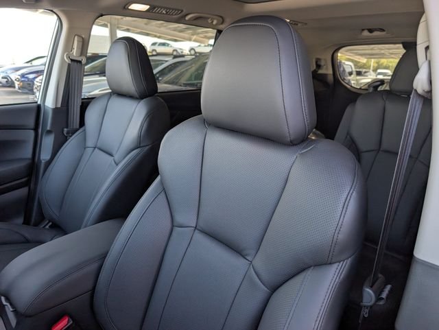 New 2026 CRYSTAL WHITE PEARL Subaru Onyx Edition Touring 7-Passenger image 9
