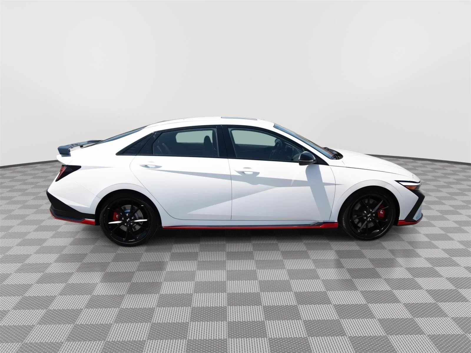 Used 2025 Atlas White Hyundai DCT image 4
