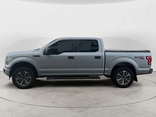 2017 Ford F-150 XL - Photo 2