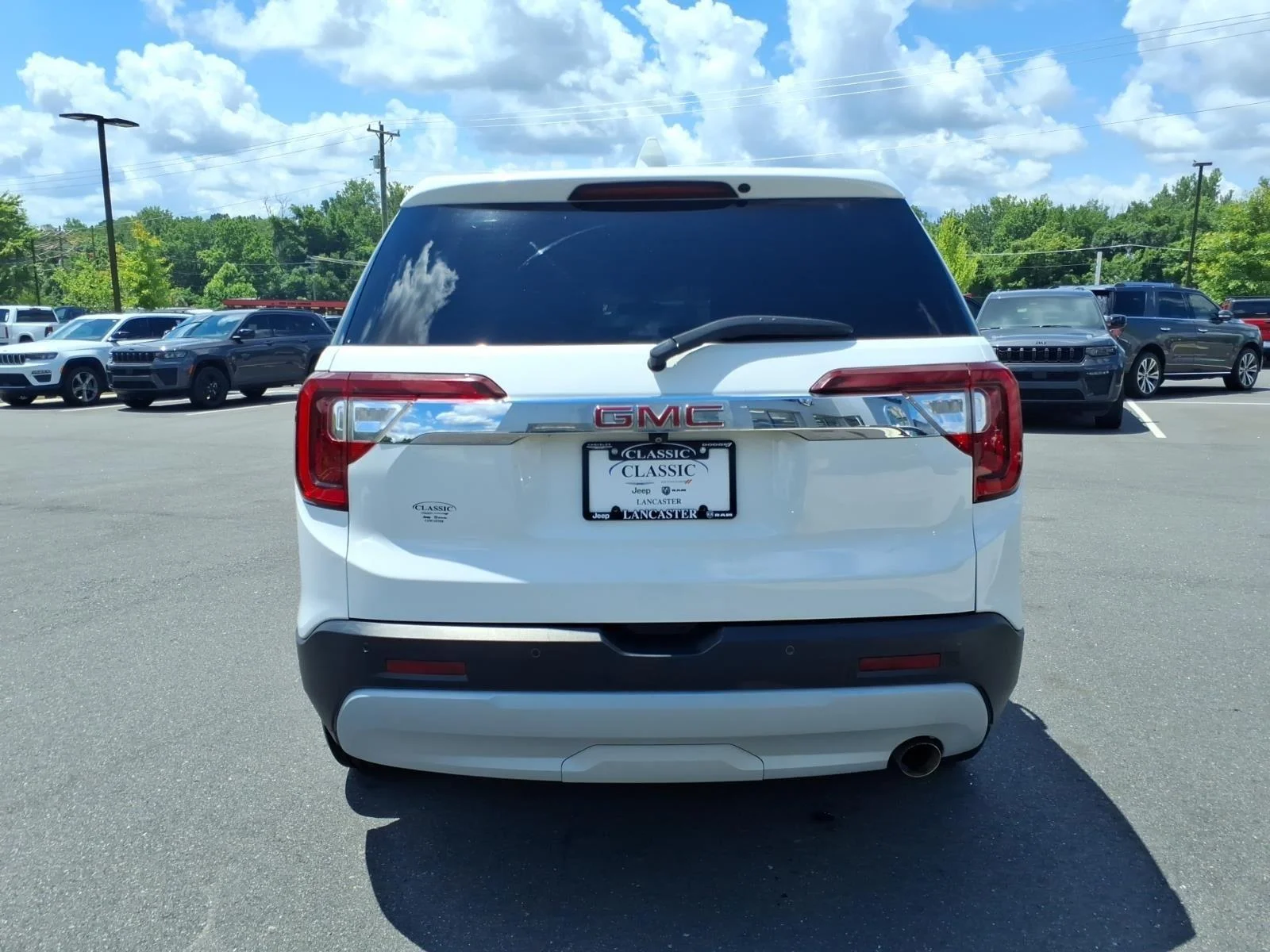 Used 2021 WHITE GMC SLE image 15
