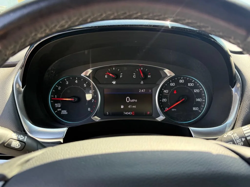Used 2023 Sterling Gray Metallic Chevrolet LT Cloth image 23