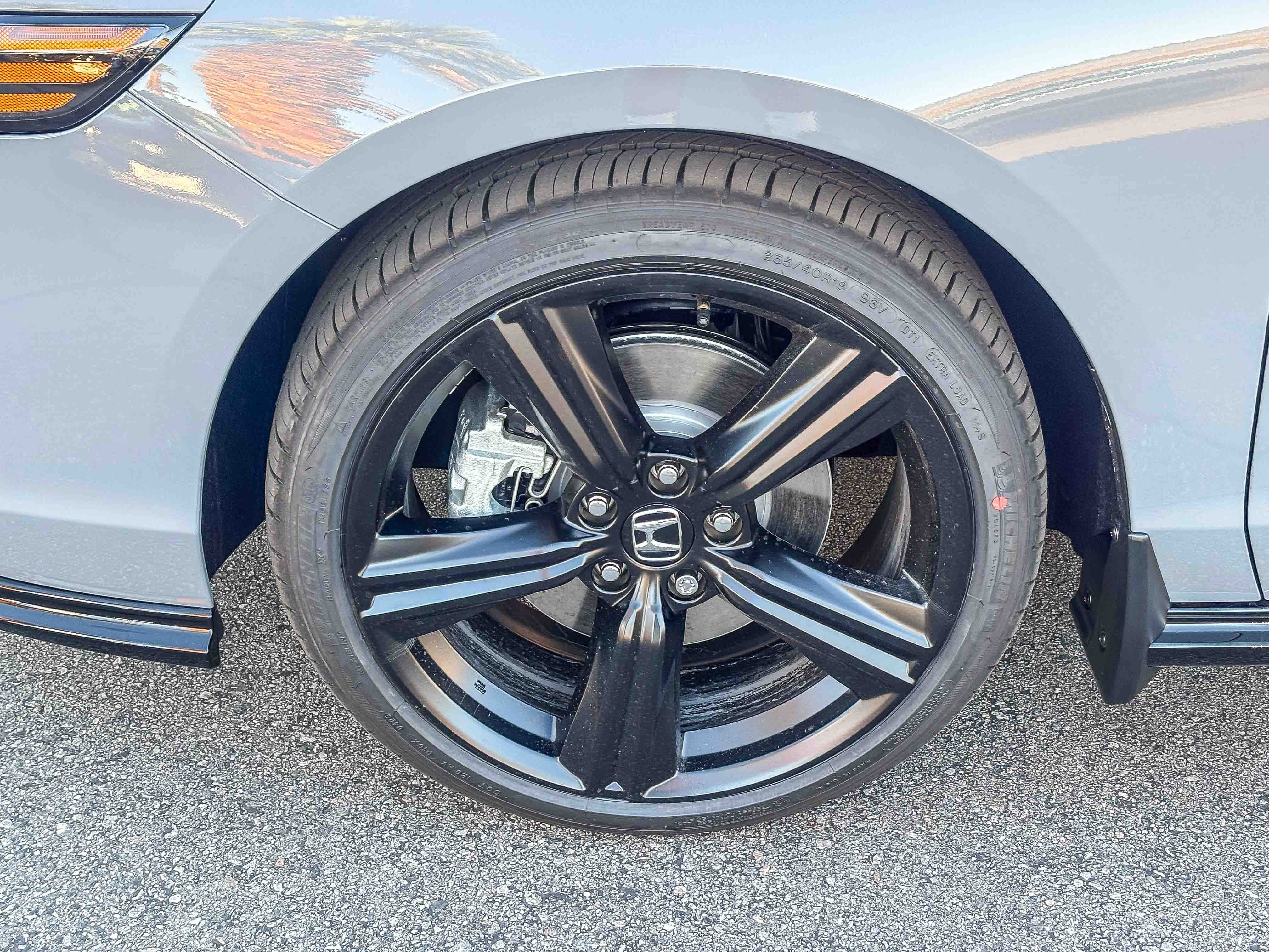 New 2026 Urban Gray Pearl Honda Sport-L image 10