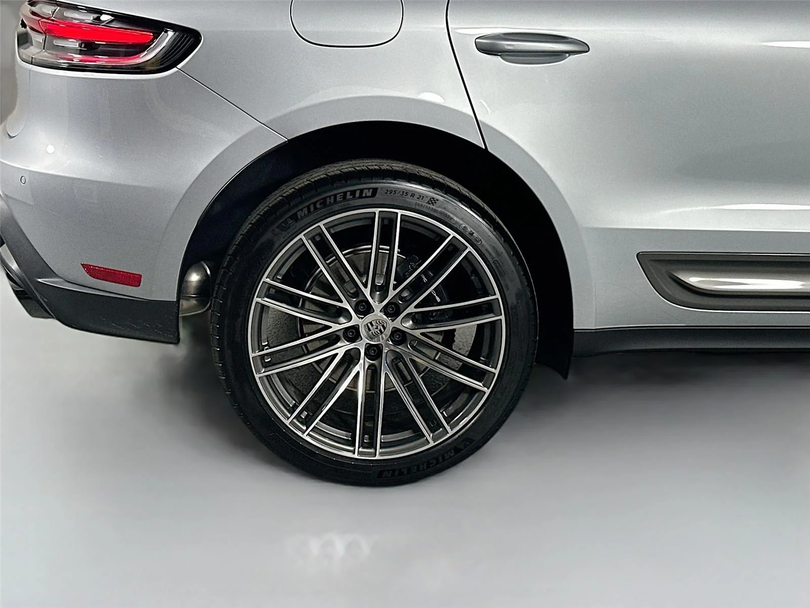 New 2026 Dolomite Silver Metallic Porsche T image 13