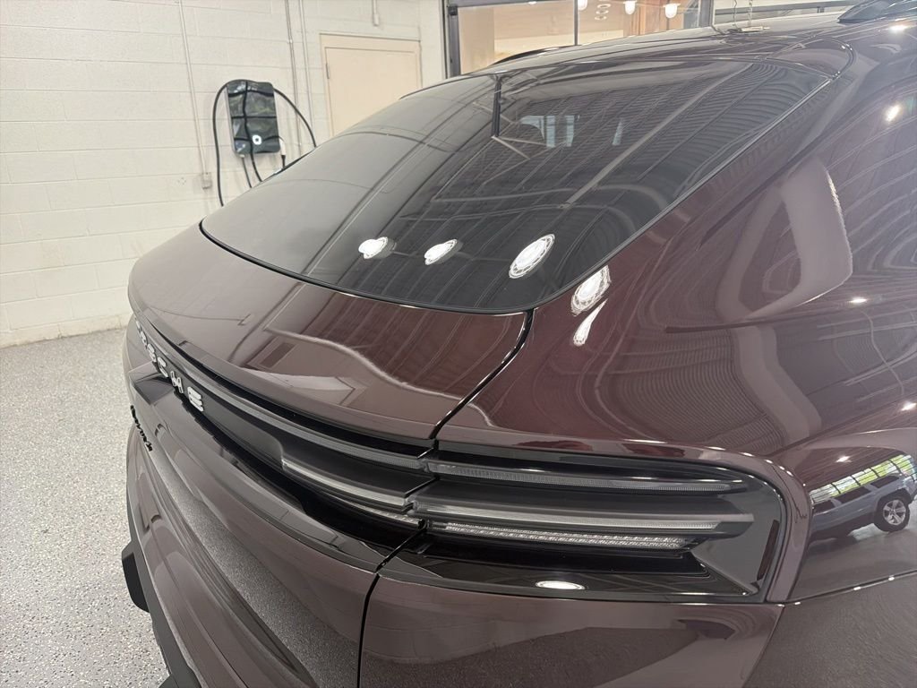 Certified Used 2025 Brown Porsche 4 image 16