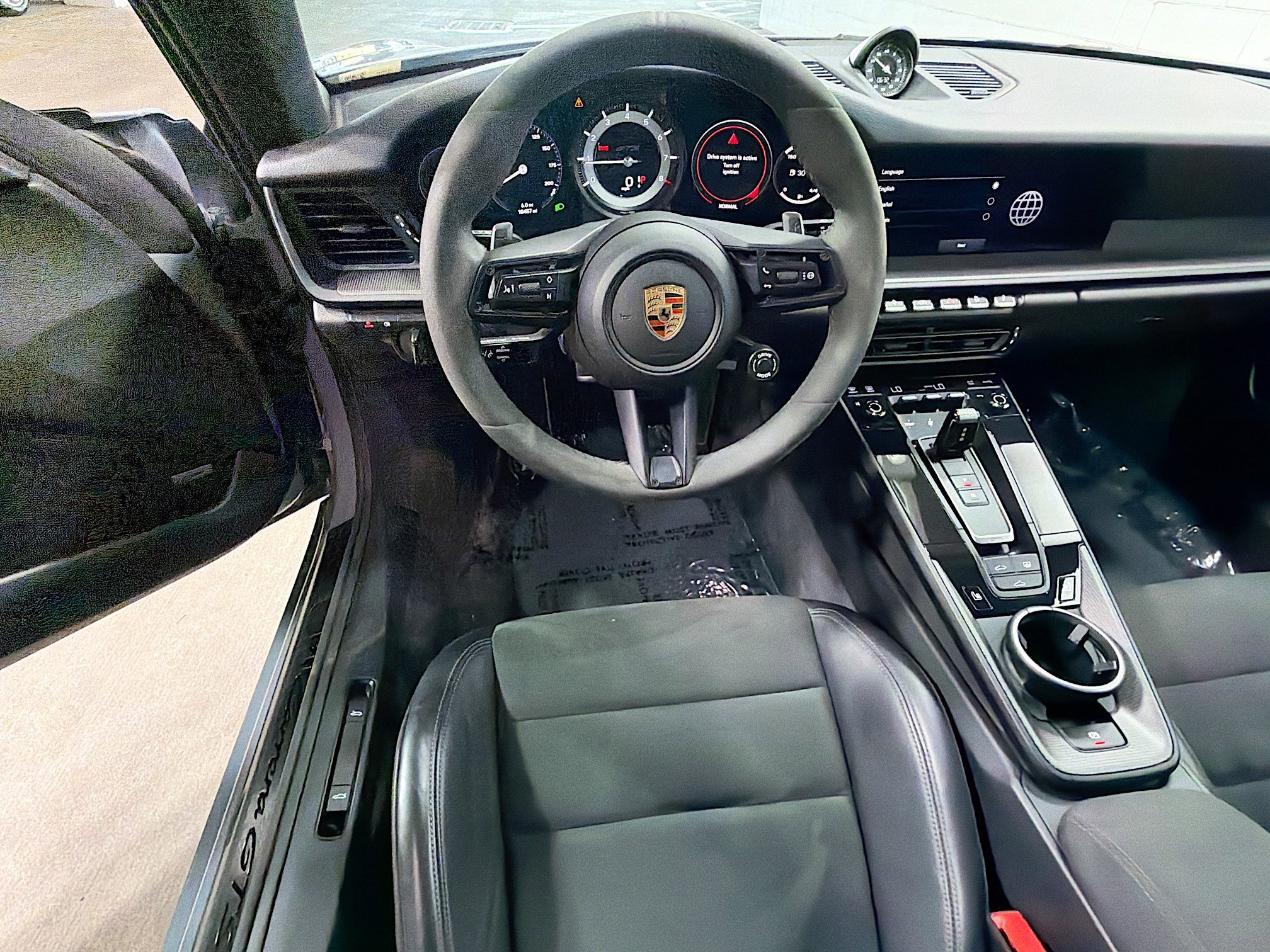 2024 Porsche 911 GTS - Photo 15