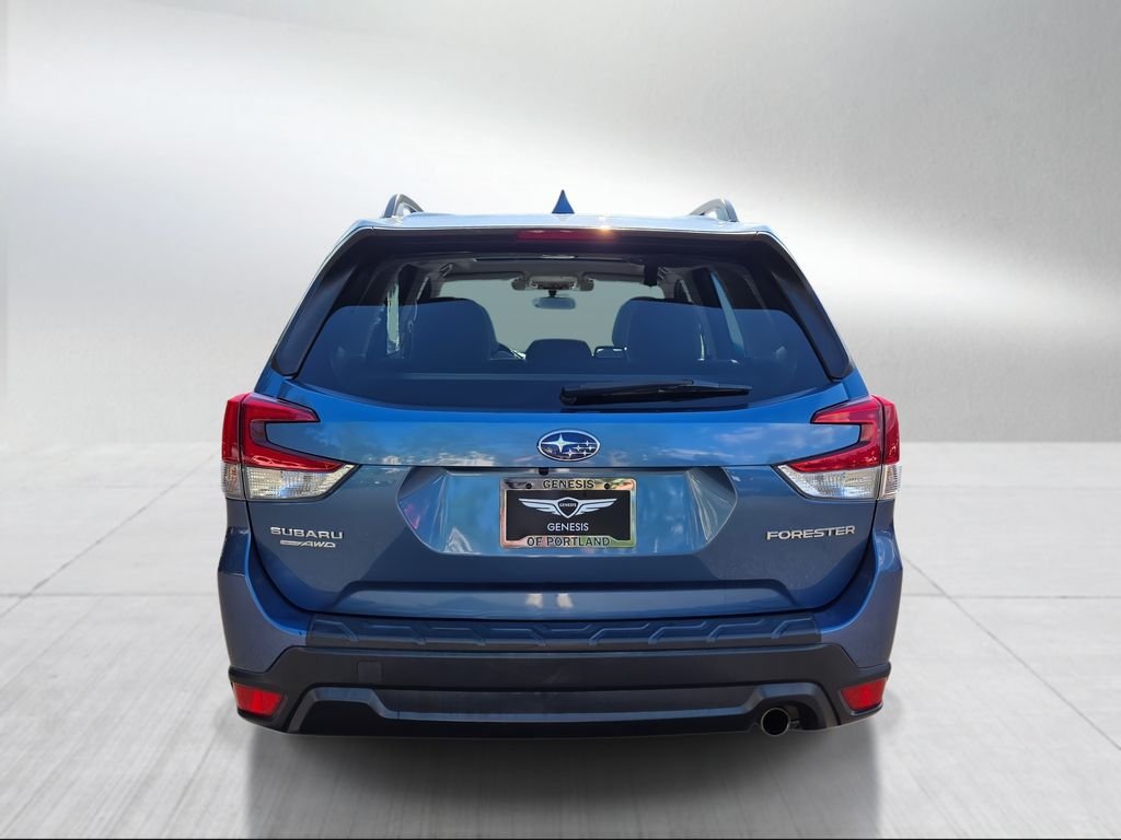 Used 2020 Horizon Blue Pearl Subaru Limited image 4