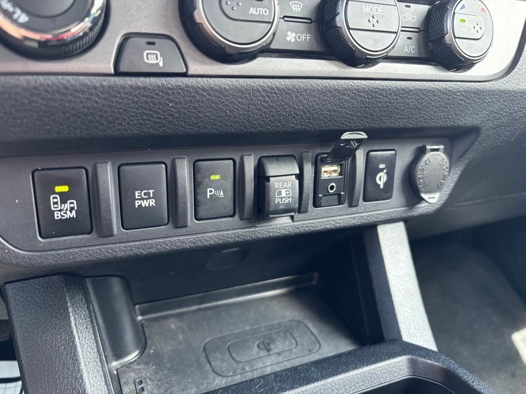 Used 2019 Blue Toyota TRD Off-Road image 25