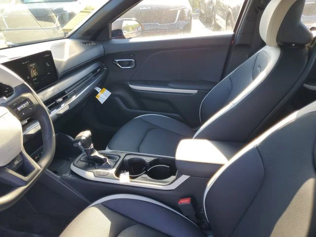 New 2025 Currant Red Kia GT-Line Turbo image 8