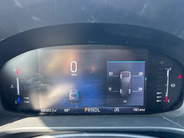 Used 2023 Gray Ford Active image 21