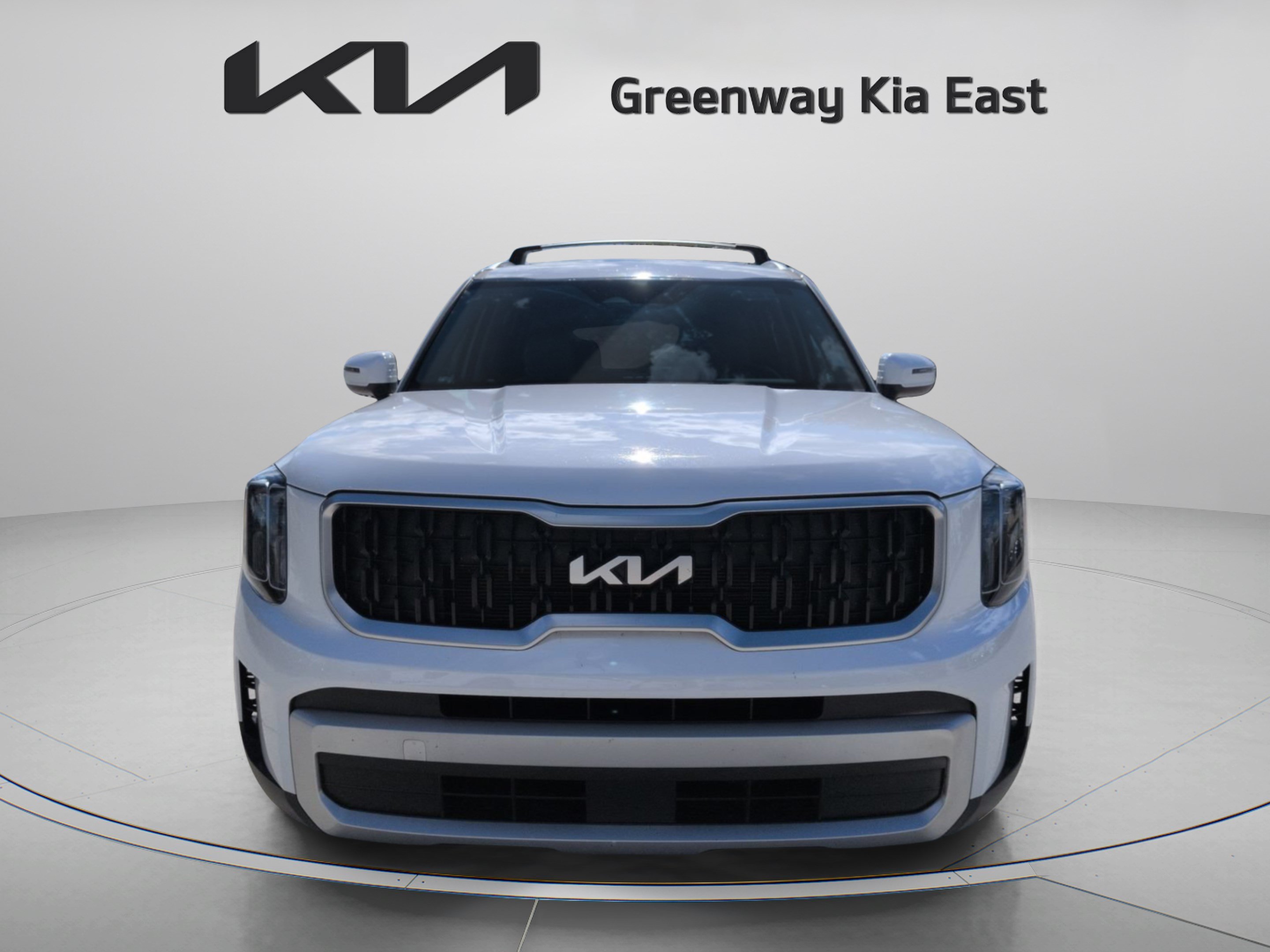 Certified Used 2025 Glacial White Pearl Kia EX image 11