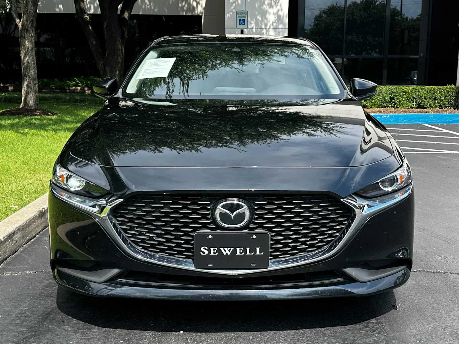 Used 2021  Mazda Select image 2