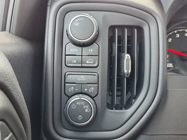 2026 Chevrolet Silverado 1500 Custom - Photo 15