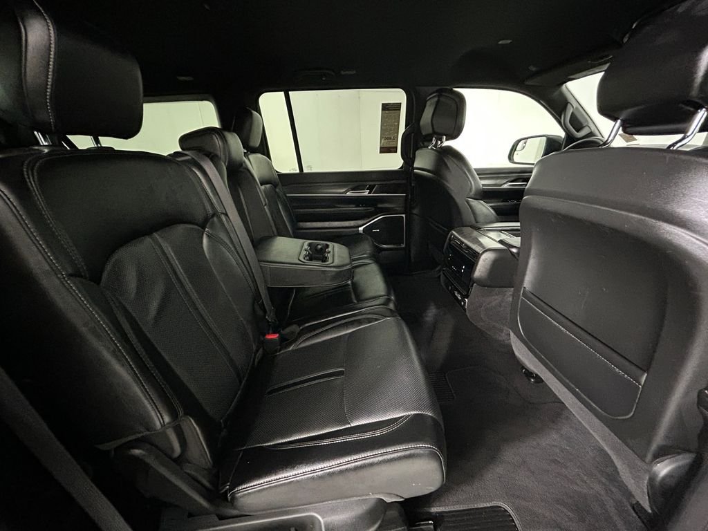 Used 2024 White Jeep Series II image 17