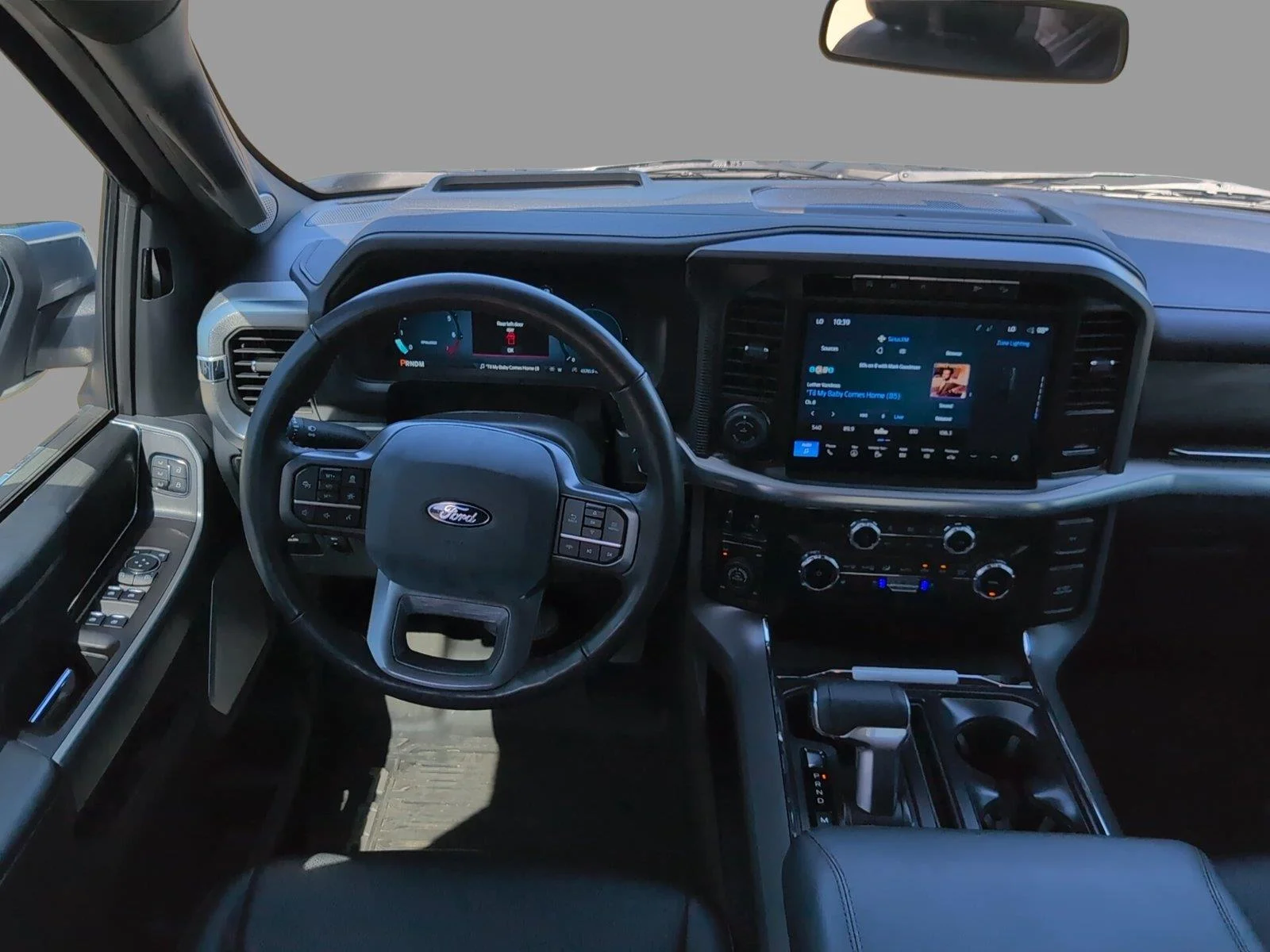 Used 2024 Oxford White Ford LARIAT image 25