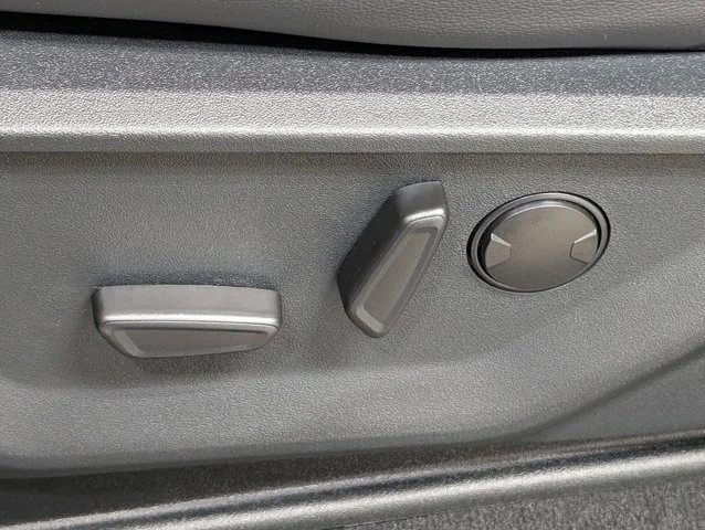 New 2026 Carbonized Gray Metallic Ford F-250® Lariat® image 53