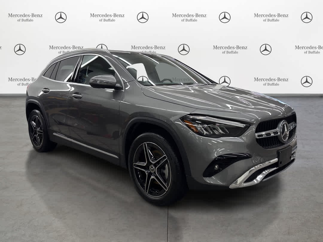 Used 2026 Mountain Grey Metallic Mercedes-Benz GLA 250 image 3