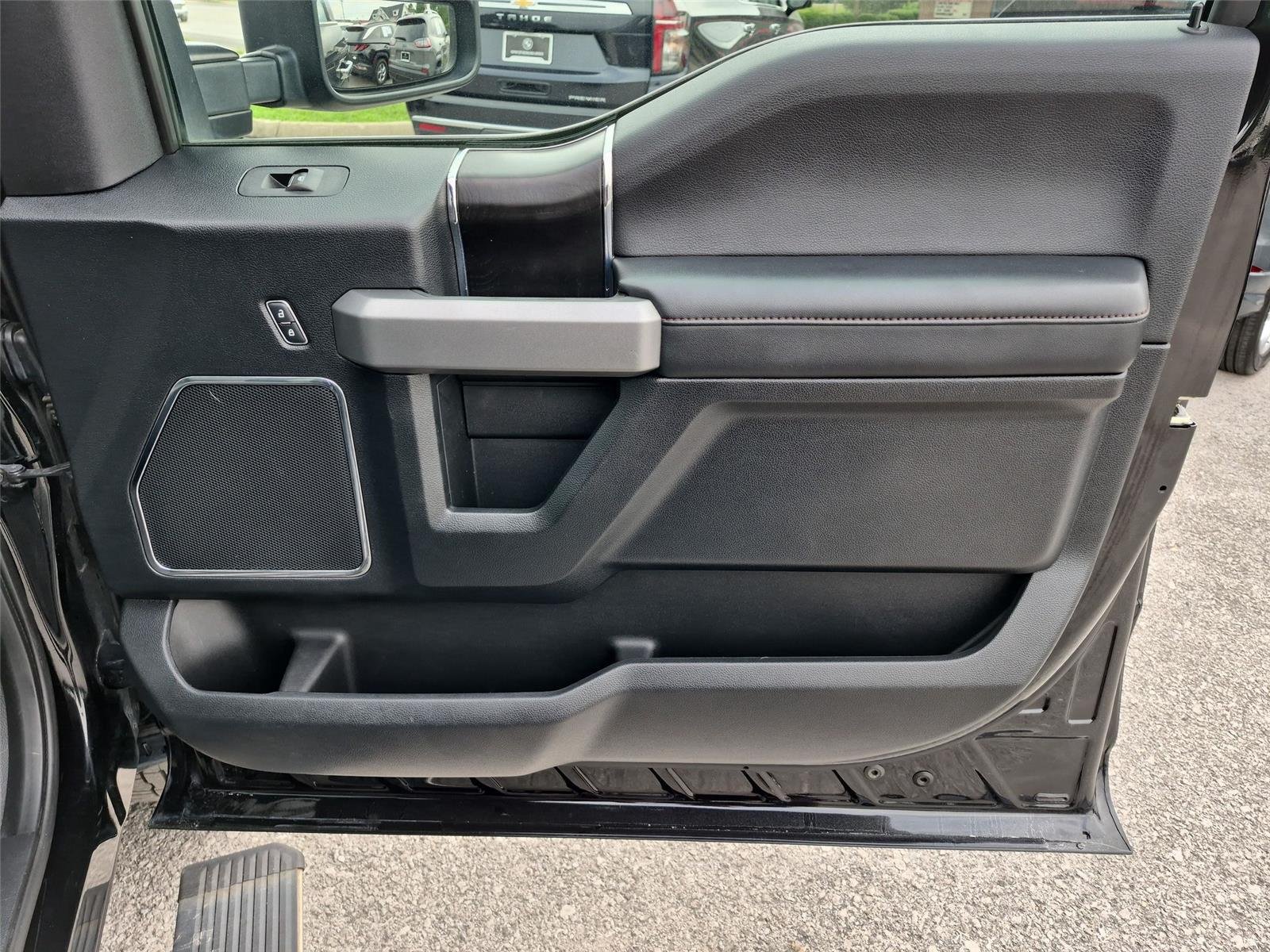 Used 2018 Shadow Black Ford Platinum image 37