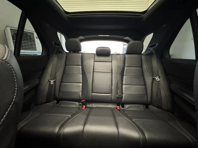 Used 2020 Black Mercedes-Benz GLE 350 image 7