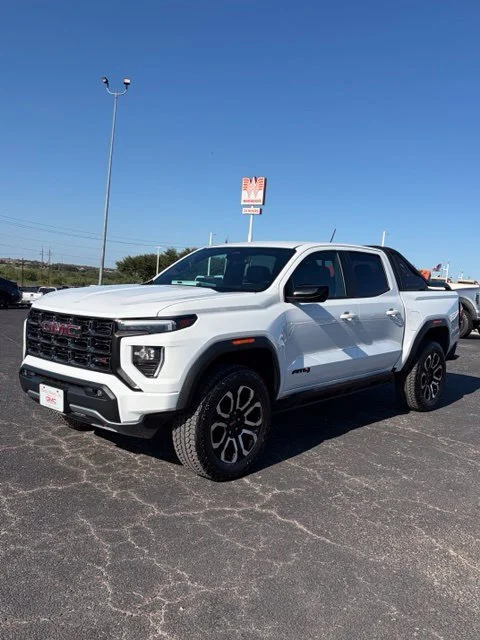 2025 GMC Canyon
