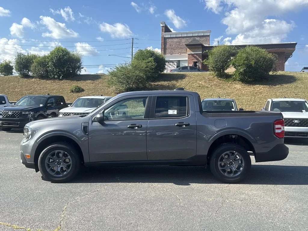 New 2026 Gray Ford XLT image 4