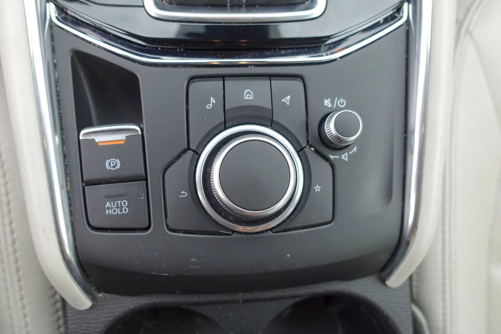 Certified Used 2023 Machine Gray Metallic Mazda 2.5 S Premium Package image 23