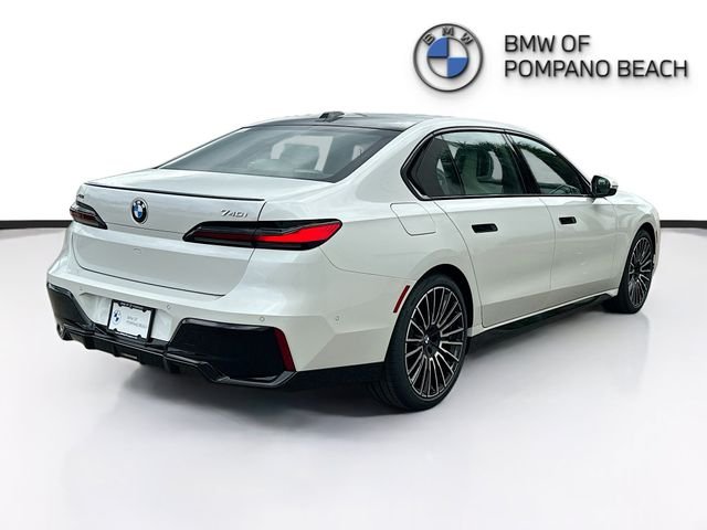 New 2026 White BMW 740i xDrive image 6