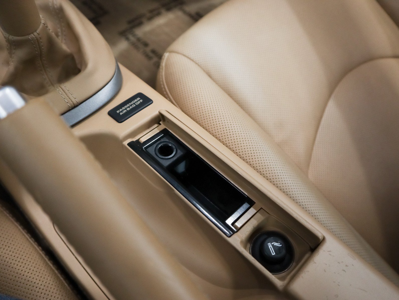 Used 2009 Black Porsche Carrera Coupe w/6-speed manual transmission image 18