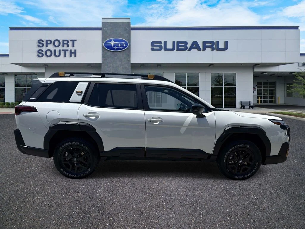 New 2026 CRYSTAL WHITE PEARL Subaru Wilderness image 2