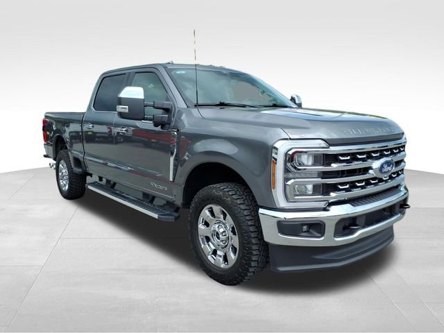 Used 2025 Gray Ford Lariat image 15