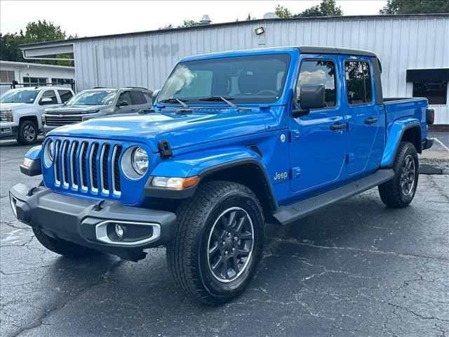 Used 2022 Blue Jeep Overland image 5