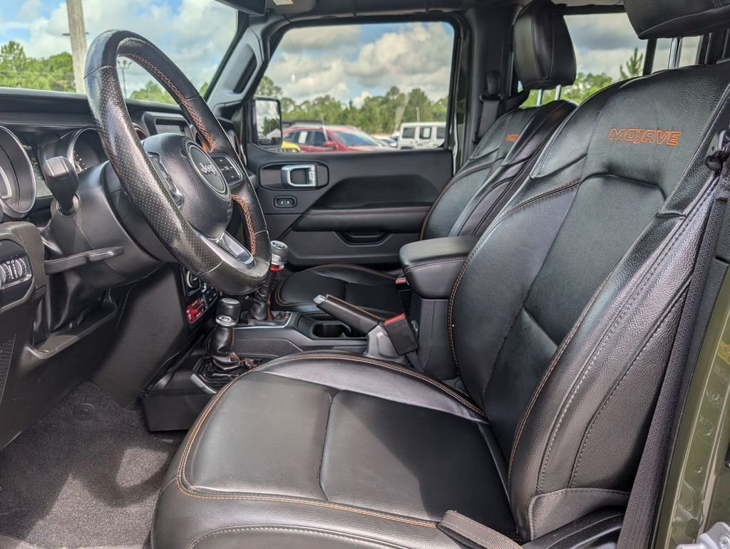 Used 2022 Green Jeep Mojave image 17