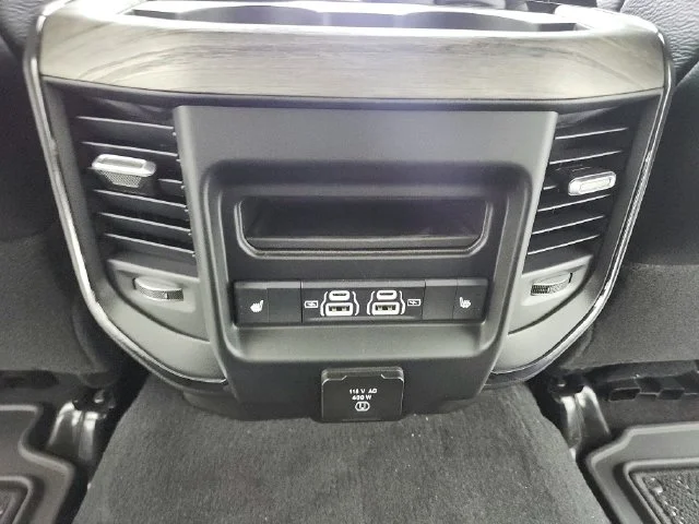 2025 RAM 2500 Limited - Photo 36