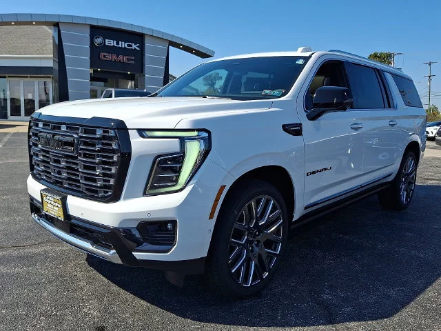 New 2026 Summit White GMC Denali Ultimate image 3
