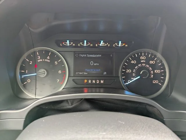 Used 2020 Velocity Blue Ford XL image 29