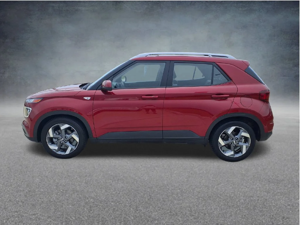 Used 2025 Red Hyundai Limited image 8