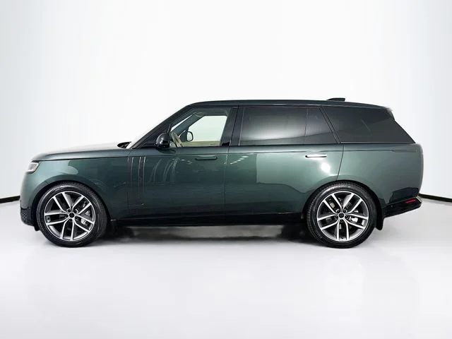 New 2026 Green Land Rover SE image 8