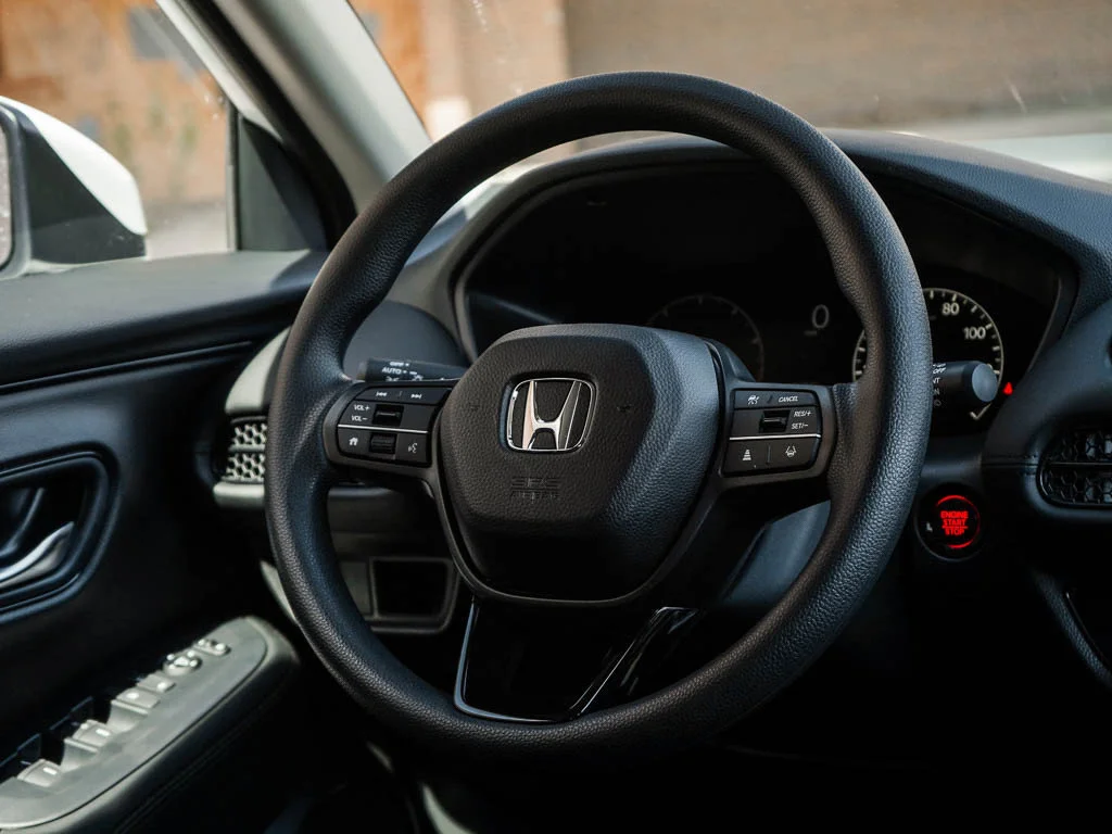 New 2027 Platinum White Pearl Honda LX image 14
