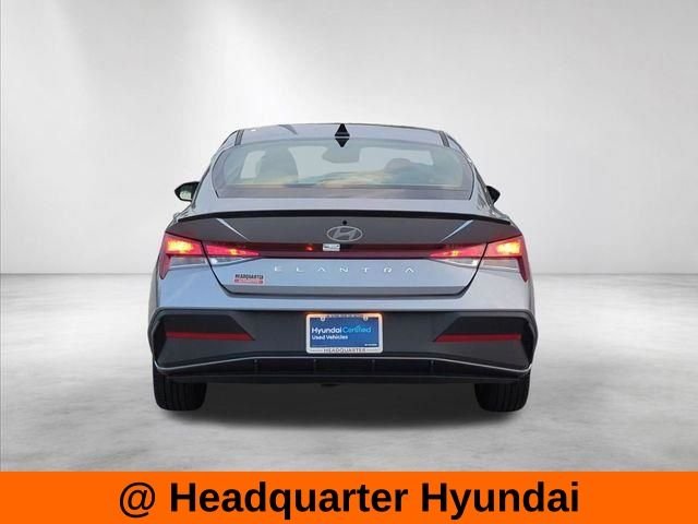 Used 2026 Silver Hyundai SEL Sport image 6