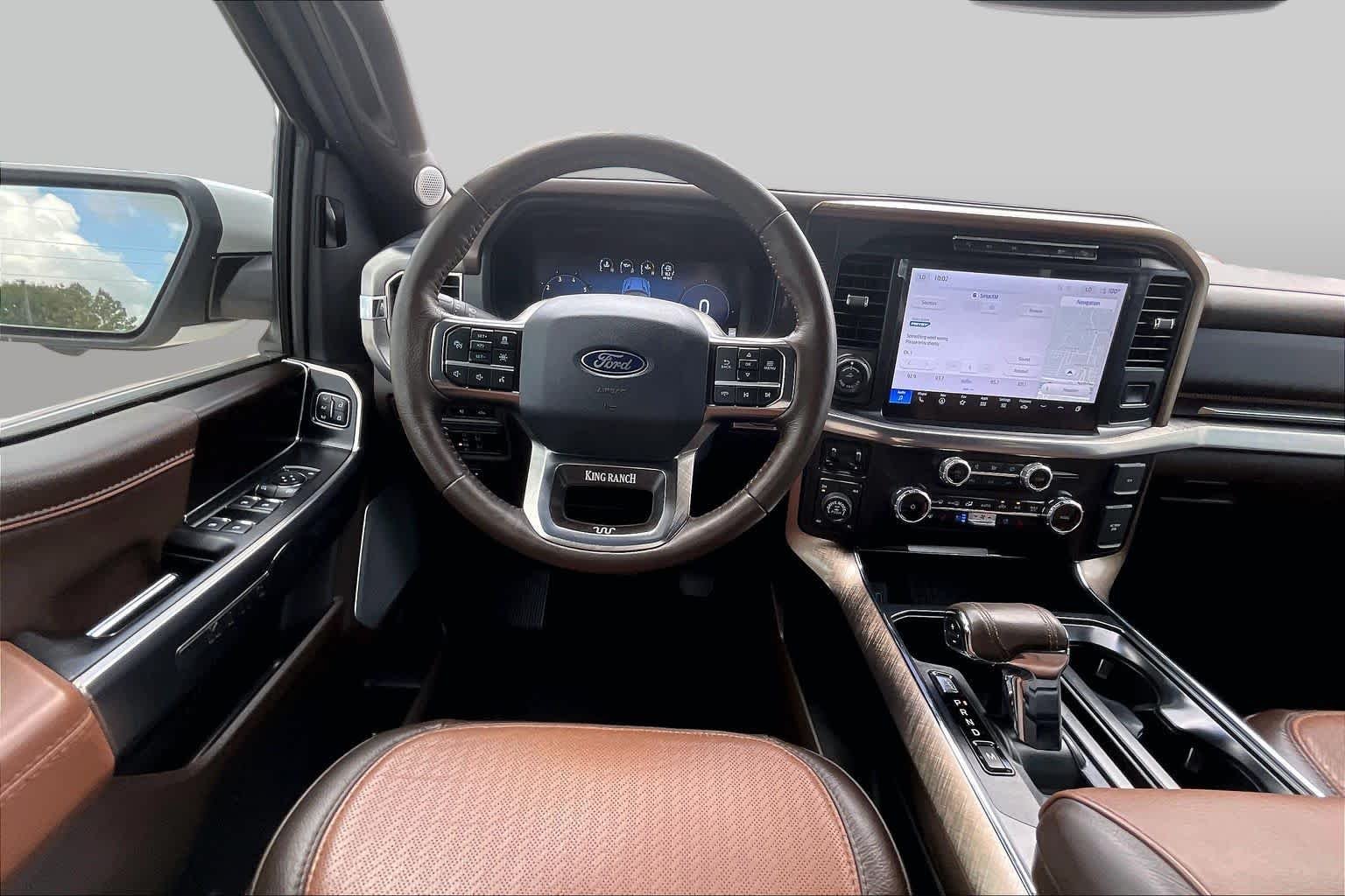Used 2024 Star White Metallic Tri-Coat//Darkened Bronze Ford King Ranch image 6