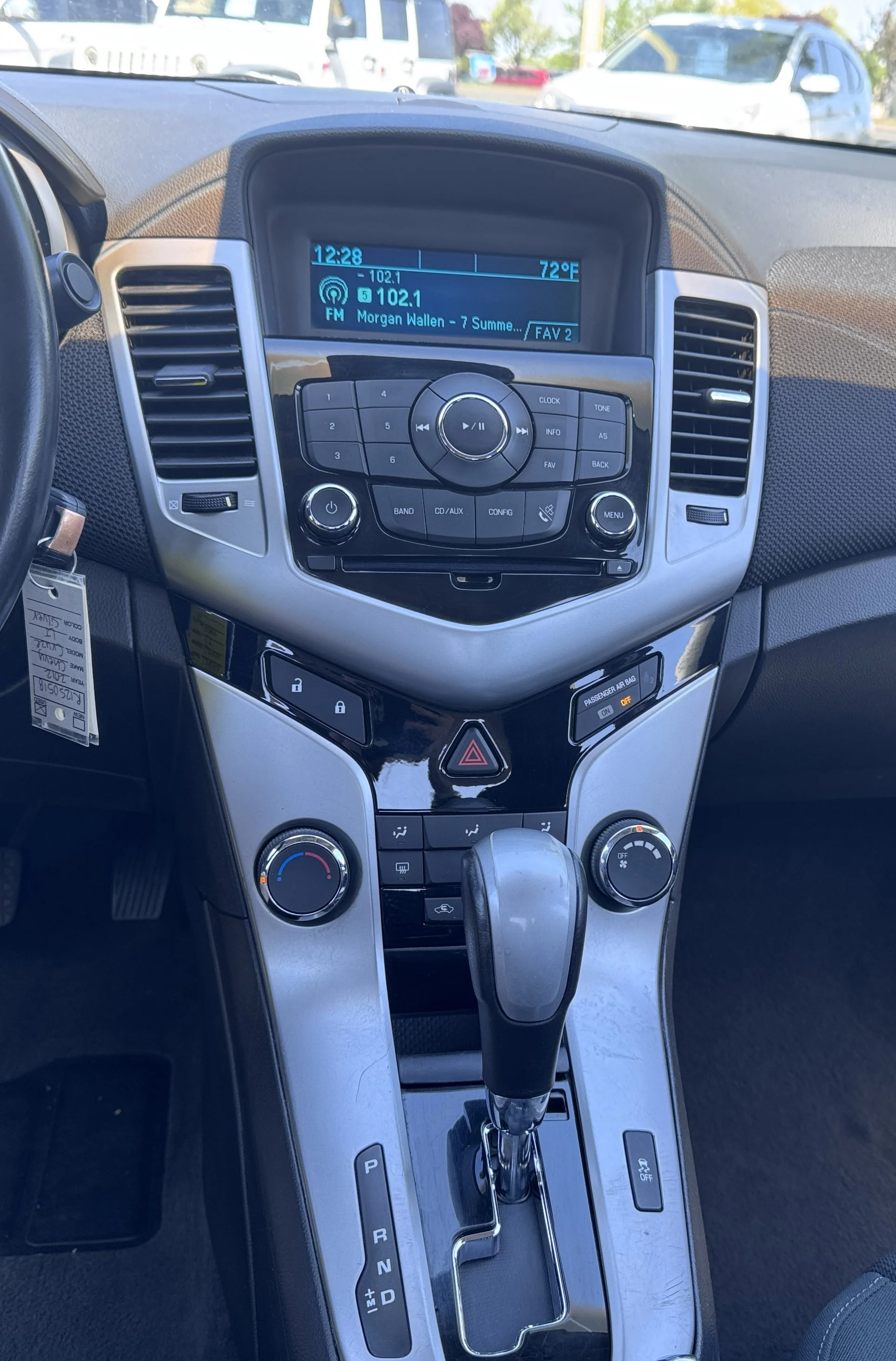 Used 2012 Silver Ice Metallic Chevrolet LT w/1LT image 21